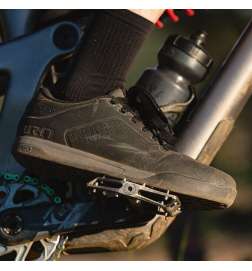 Giro Latch Flatpedal MTB-Shoes Men - dark shadow